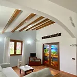 Dom wakacyjny Marcione Garden & House *