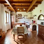 Dom wakacyjny Marcione Garden & House *